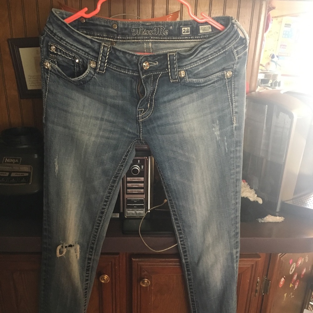 PENDING SALE